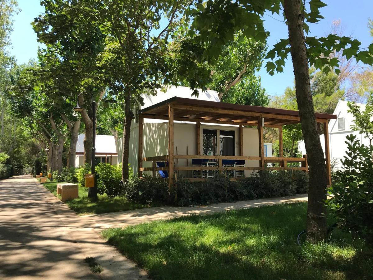 Baia Di Gallipoli Camping Village Exterior photo